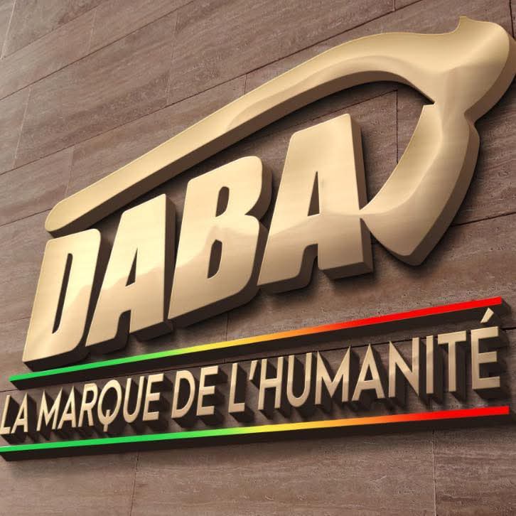 Enseigne murale dorée DABA – La marque de l'humanité